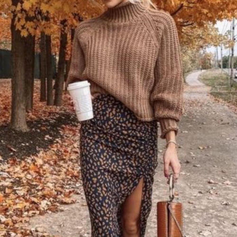 Chunky Tan H&M Sweater